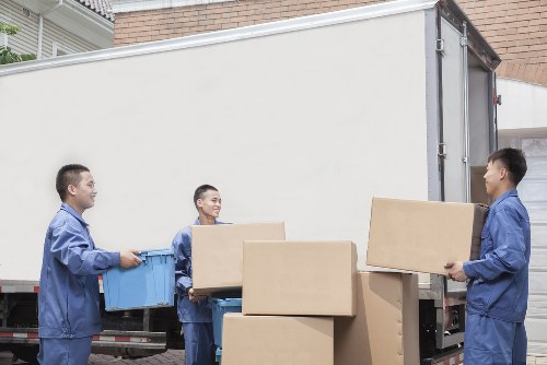 Fast furniture collection service for households in Streatham