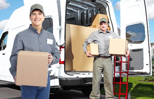 Local van removal team handling a Streatham home or office move