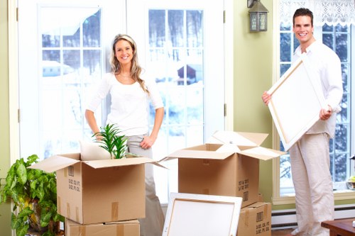 Packing and furniture handling during a Streatham move